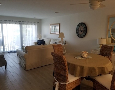 1001 Benjamin Franklin Drive - Photo Thumbnail 7