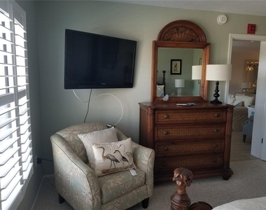 1001 Benjamin Franklin Drive - Photo Thumbnail 12