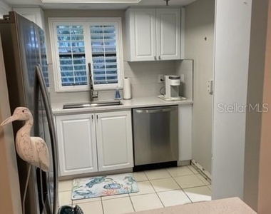 1001 Benjamin Franklin Drive - Photo Thumbnail 2