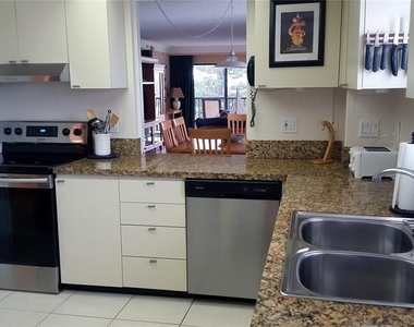 1001 Benjamin Franklin Drive - Photo Thumbnail 5