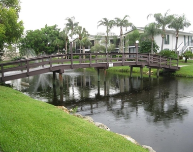 5400 34th Street W - Photo Thumbnail 2