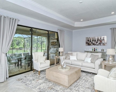 6026 Brandon Run - Photo Thumbnail 9