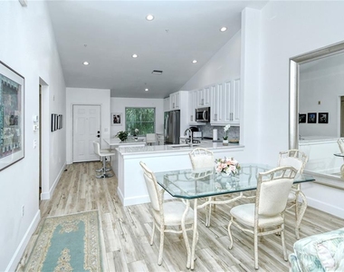 8735 Olde Hickory Avenue - Photo Thumbnail 10