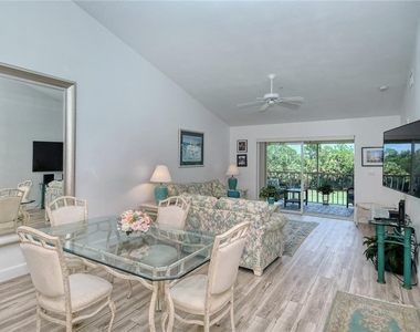 8735 Olde Hickory Avenue - Photo Thumbnail 9