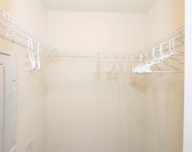 17810 Gawthrop Street - Photo Thumbnail 13