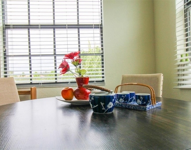 16814 Vardon Terrace - Photo Thumbnail 11