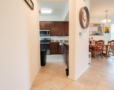 16814 Vardon Terrace - Photo Thumbnail 9