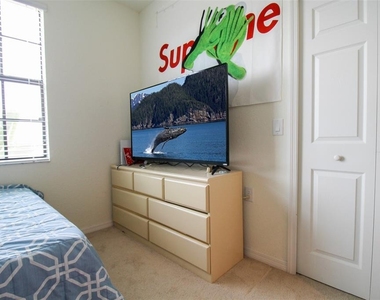 16814 Vardon Terrace - Photo Thumbnail 28
