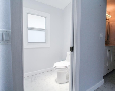 2232 Pine Terrace - Photo Thumbnail 29