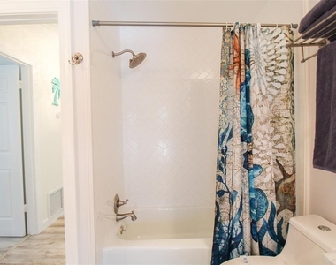 2232 Pine Terrace - Photo Thumbnail 52