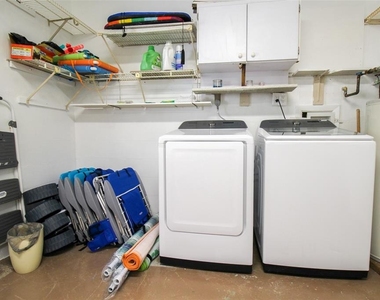 2232 Pine Terrace - Photo Thumbnail 19
