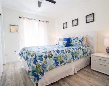 2232 Pine Terrace - Photo Thumbnail 31