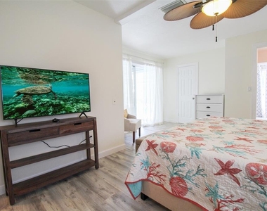 2232 Pine Terrace - Photo Thumbnail 23