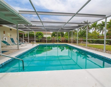 2232 Pine Terrace - Photo Thumbnail 43