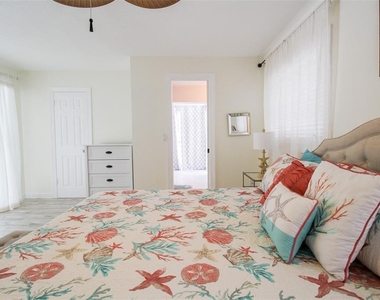 2232 Pine Terrace - Photo Thumbnail 24