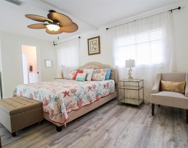 2232 Pine Terrace - Photo Thumbnail 21