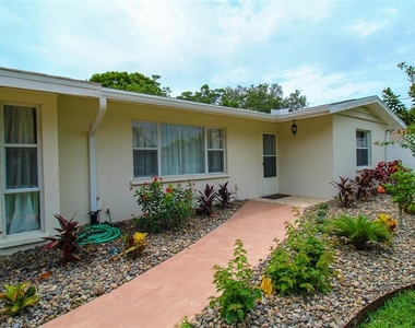 2232 Pine Terrace - Photo Thumbnail 2
