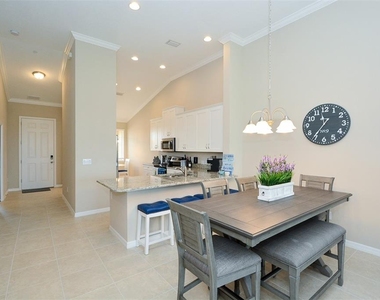 13737 Messina Loop - Photo Thumbnail 12