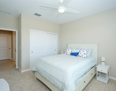 13737 Messina Loop - Photo Thumbnail 20