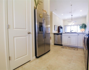 13608 Messina Loop - Photo Thumbnail 27