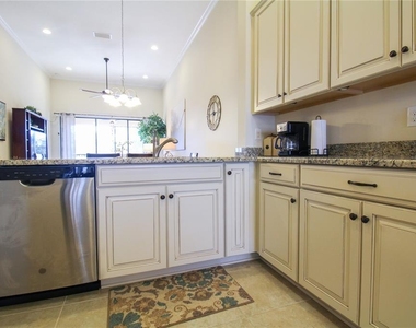 13608 Messina Loop - Photo Thumbnail 28