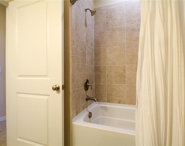 13608 Messina Loop - Photo Thumbnail 52