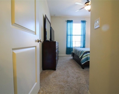 13608 Messina Loop - Photo Thumbnail 53