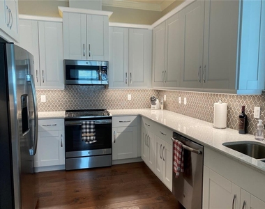 3450 77th Avenue W - Photo Thumbnail 6