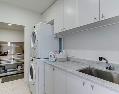455 Longboat Club Road - Photo Thumbnail 35