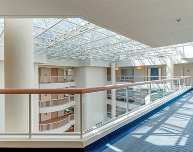 455 Longboat Club Road - Photo Thumbnail 6
