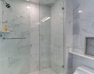 455 Longboat Club Road - Photo Thumbnail 32