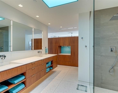 455 Longboat Club Road - Photo Thumbnail 27