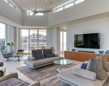 455 Longboat Club Road - Photo Thumbnail 9