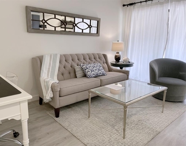 3543 Longmeadow - Photo Thumbnail 6