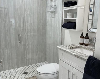 3543 Longmeadow - Photo Thumbnail 14