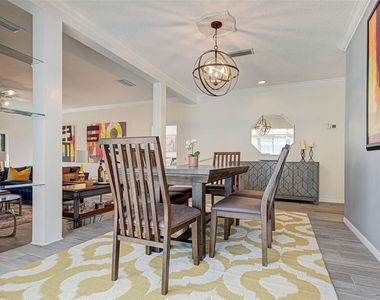 1740 Landings Boulevard - Photo Thumbnail 28