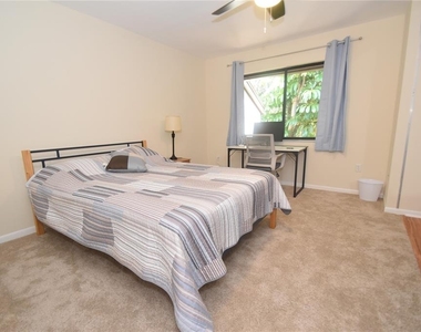 1677 Brookhouse Circle - Photo Thumbnail 5
