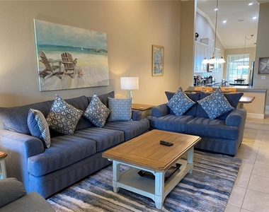 13711 Messina Loop - Photo Thumbnail 12