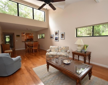 1523 Clower Creek Drive - Photo Thumbnail 5