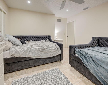 3670 Emily Lane - Photo Thumbnail 28