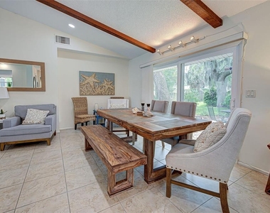3670 Emily Lane - Photo Thumbnail 11