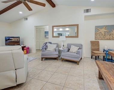 3670 Emily Lane - Photo Thumbnail 12