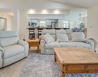 3670 Emily Lane - Photo Thumbnail 16