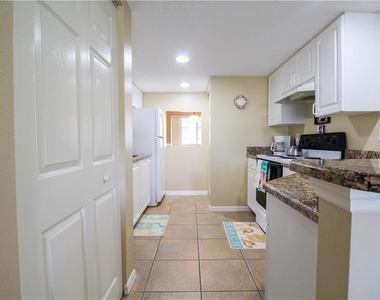 4457 45th Avenue W - Photo Thumbnail 12