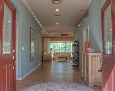 7348 Stanhope Court - Photo Thumbnail 22