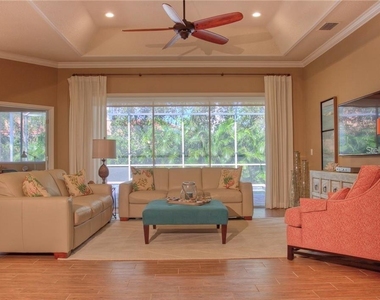 7348 Stanhope Court - Photo Thumbnail 2