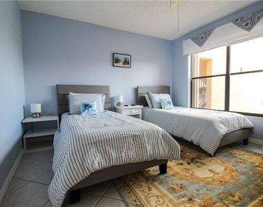 3256 White Ibis Court - Photo Thumbnail 14