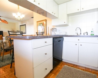 460 Base Avenue E - Photo Thumbnail 7
