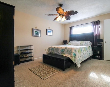 460 Base Avenue E - Photo Thumbnail 17