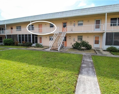 460 Base Avenue E - Photo Thumbnail 1